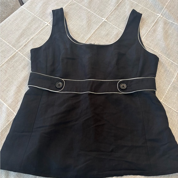 LOFT Black Linen Blouse with White Accents - Worn Once - Picture 9 of 9